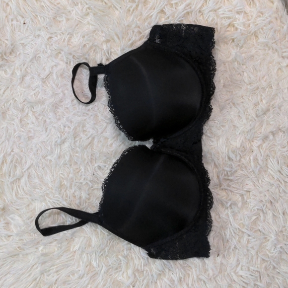 Victoria's Secret Other - Victoria secret black lace bra size 36D
